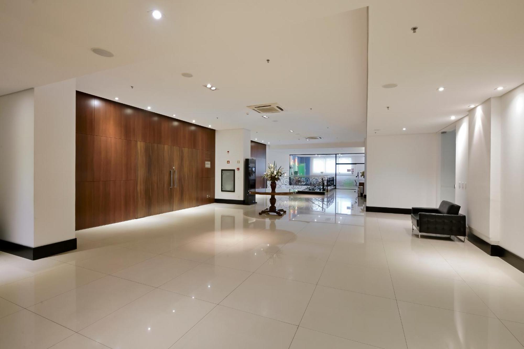 Hotel Mont Blanc Premium Ribeirão Preto Εξωτερικό φωτογραφία The lobby of the hotel