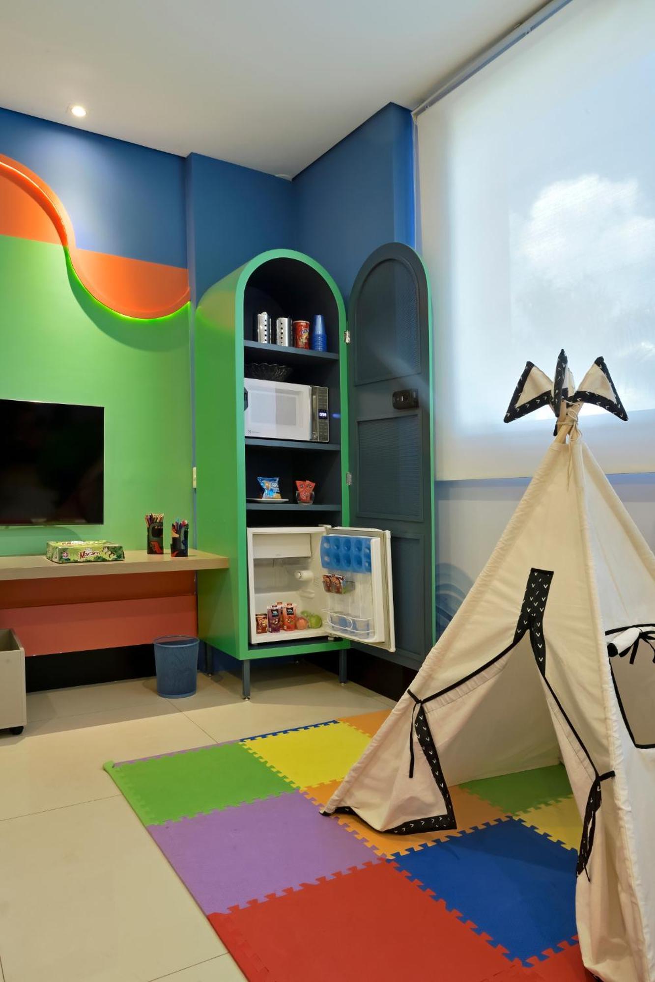 Hotel Mont Blanc Premium Ribeirão Preto Εξωτερικό φωτογραφία A child's room with a mini-refrigerator